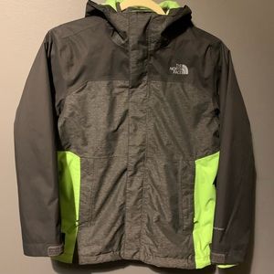 The North face boys Vortex Triclimate jacket .